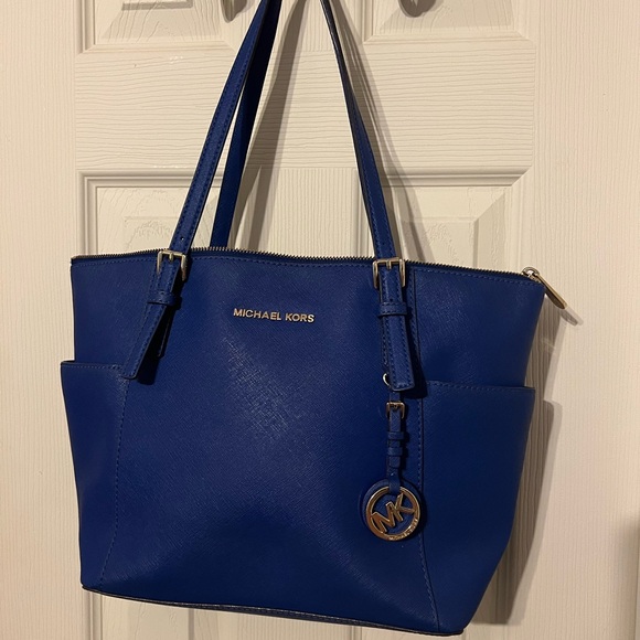 Michael Kors Handbags - Michael Kors - Jet Set Electric Blue Saffiano Leather Shoulder Bag